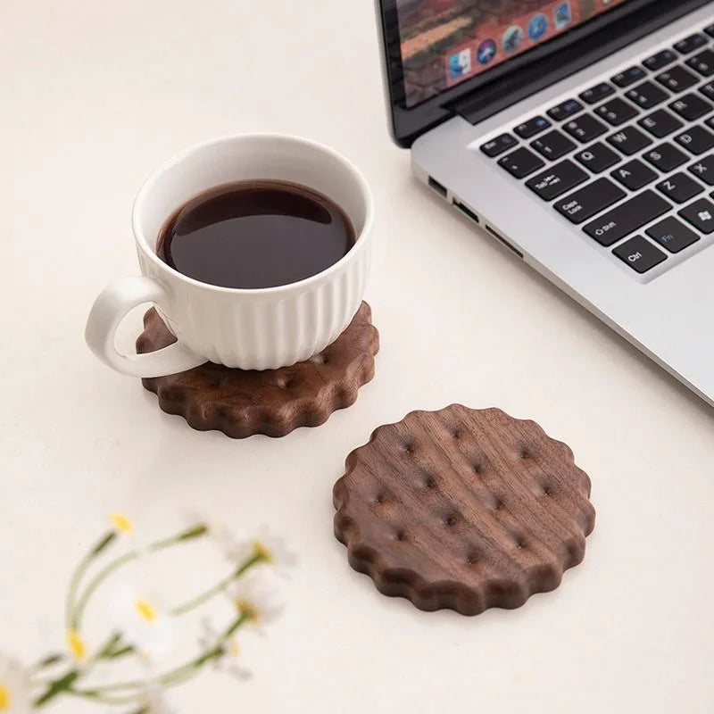 Cookies Coaster Wooden Coaster Cute Biscuit Shape Coaster Wooden Insulation Pad Christmas Birth Gift