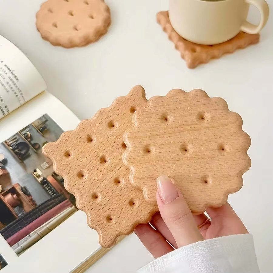Cookies Coaster Wooden Coaster Cute Biscuit Shape Coaster Wooden Insulation Pad Christmas Birth Gift